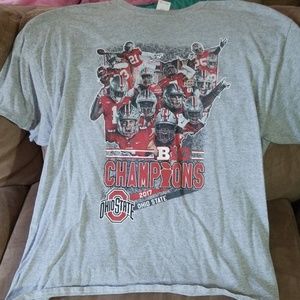 Men's XL Ohio State tshirt